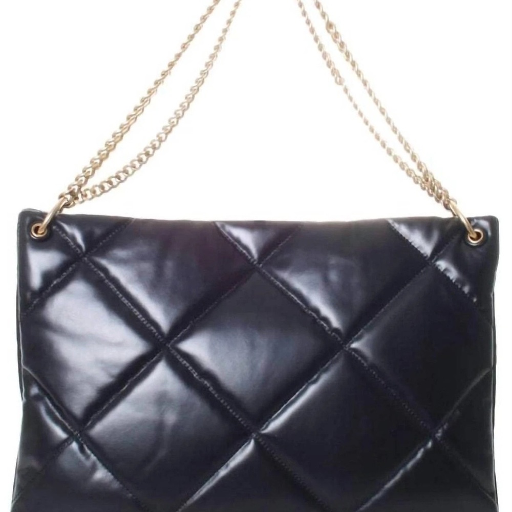 Elegant Black Quilted Shoulder Bag